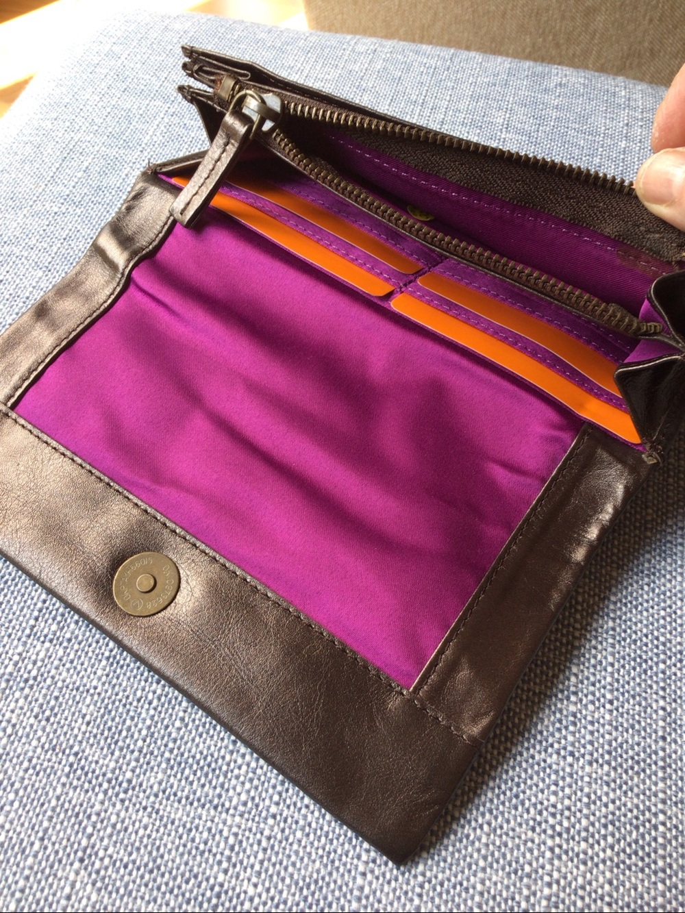 Latico Leather Eloise Wallet Handcrafted Full Grain Phone Zipper USA Brand - Picture 6 of 11